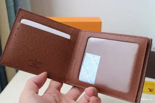 WALLET AMERIGO VUITTON LOUIS 0526